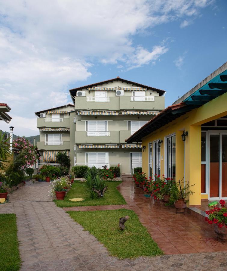 Studios Castro Тороні Екстер'єр фото
