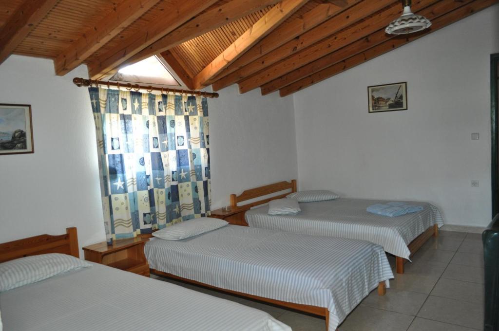 Studios Castro Тороні Екстер'єр фото
